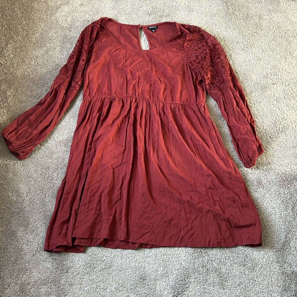 Torrid Red Boho Tunic Top Lace Sleeve Empire Waist Flowy Blouse SIZE 1
